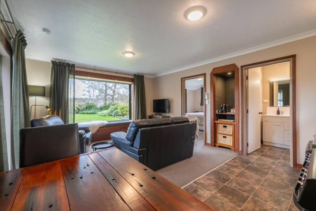 Te Anau Cottage Extérieur photo
